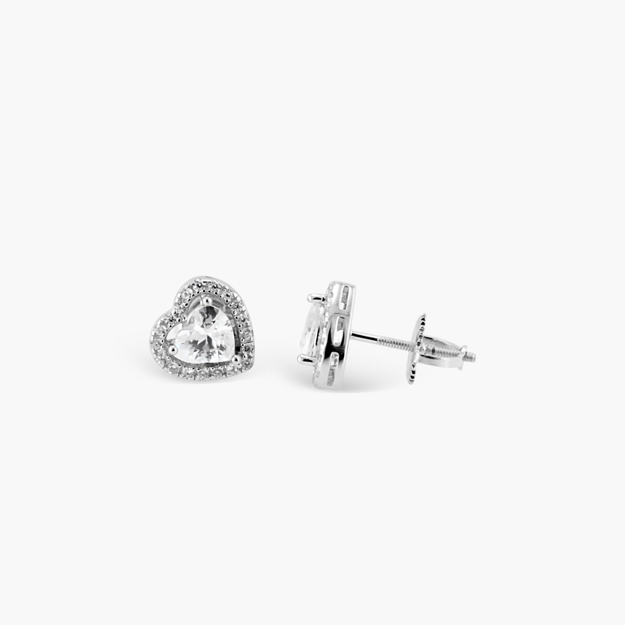 ARTISAN REGAL HEART SOLITAIRE STUDS