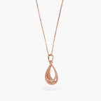 CHAIN PENDENT