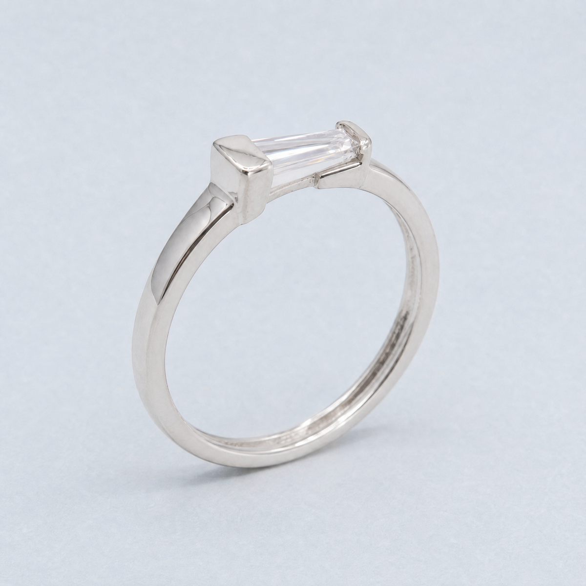 Tapered Baguette Bar Ring in 925 sterling silver, angled view