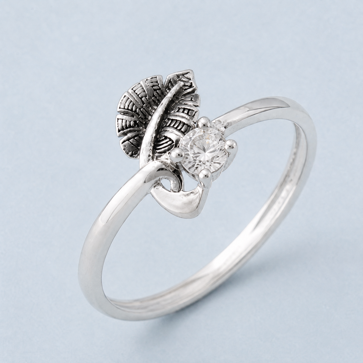 Dark Leaf Clear Stone Ring in 925 sterling silver, angled view
