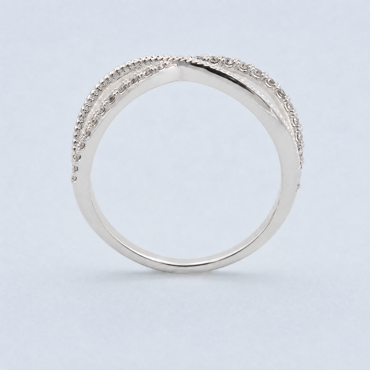 Infinity Crossover Midi Ring in 925 sterling silver, upright view