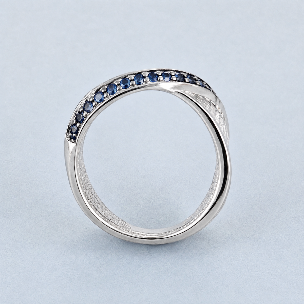 Blue Twist Lattice Band Ring in 925 sterling silver, upright view