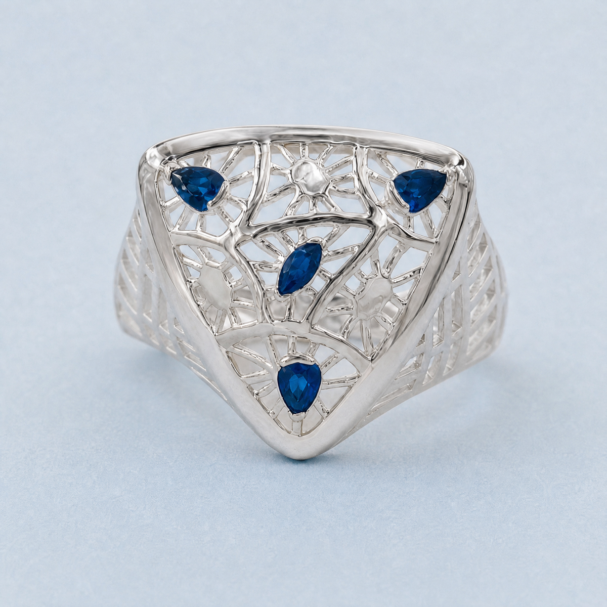 Blue Shield Openwork Ring in 925 sterling silver, front view