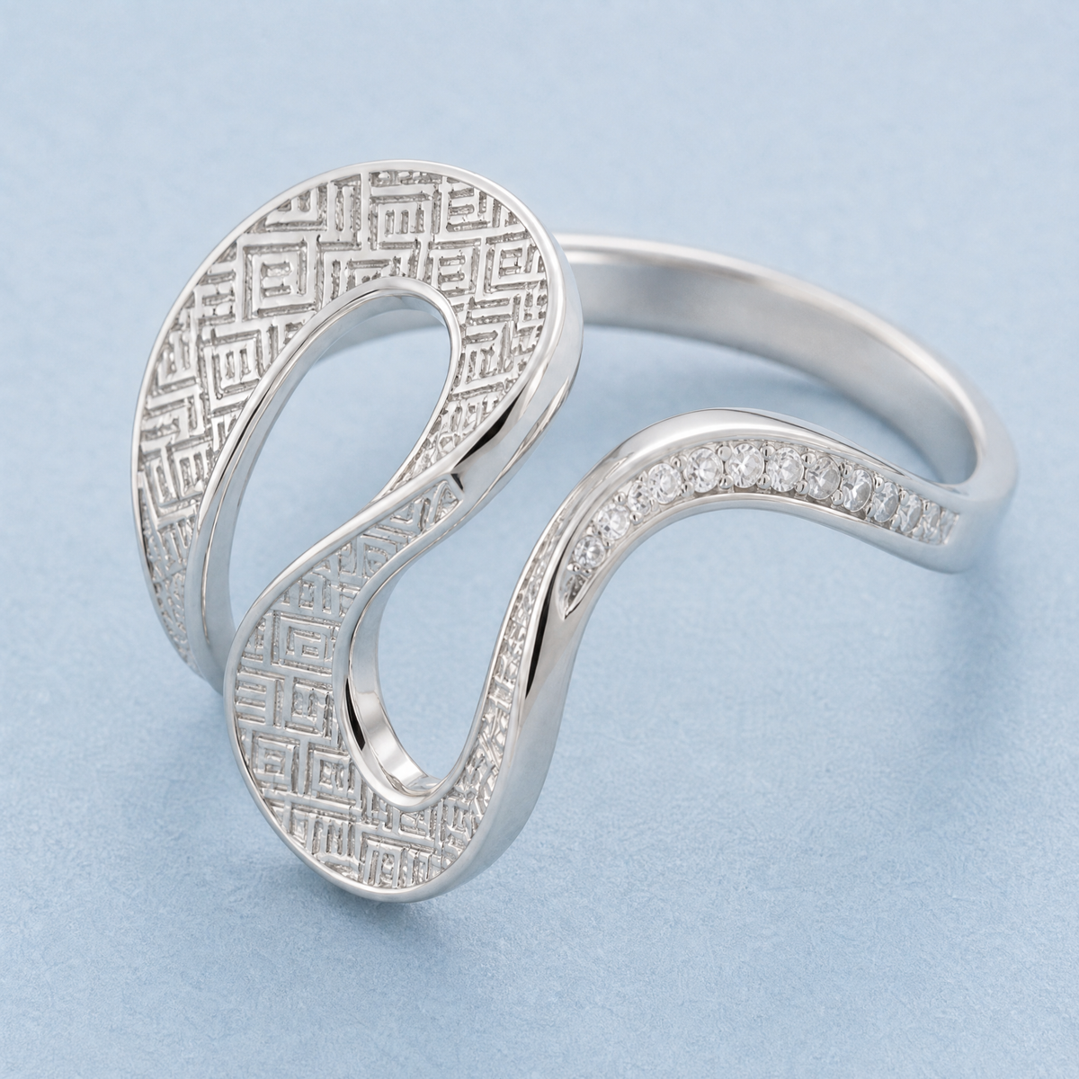 Maze Wave Wrap Ring in 925 sterling silver, front view
