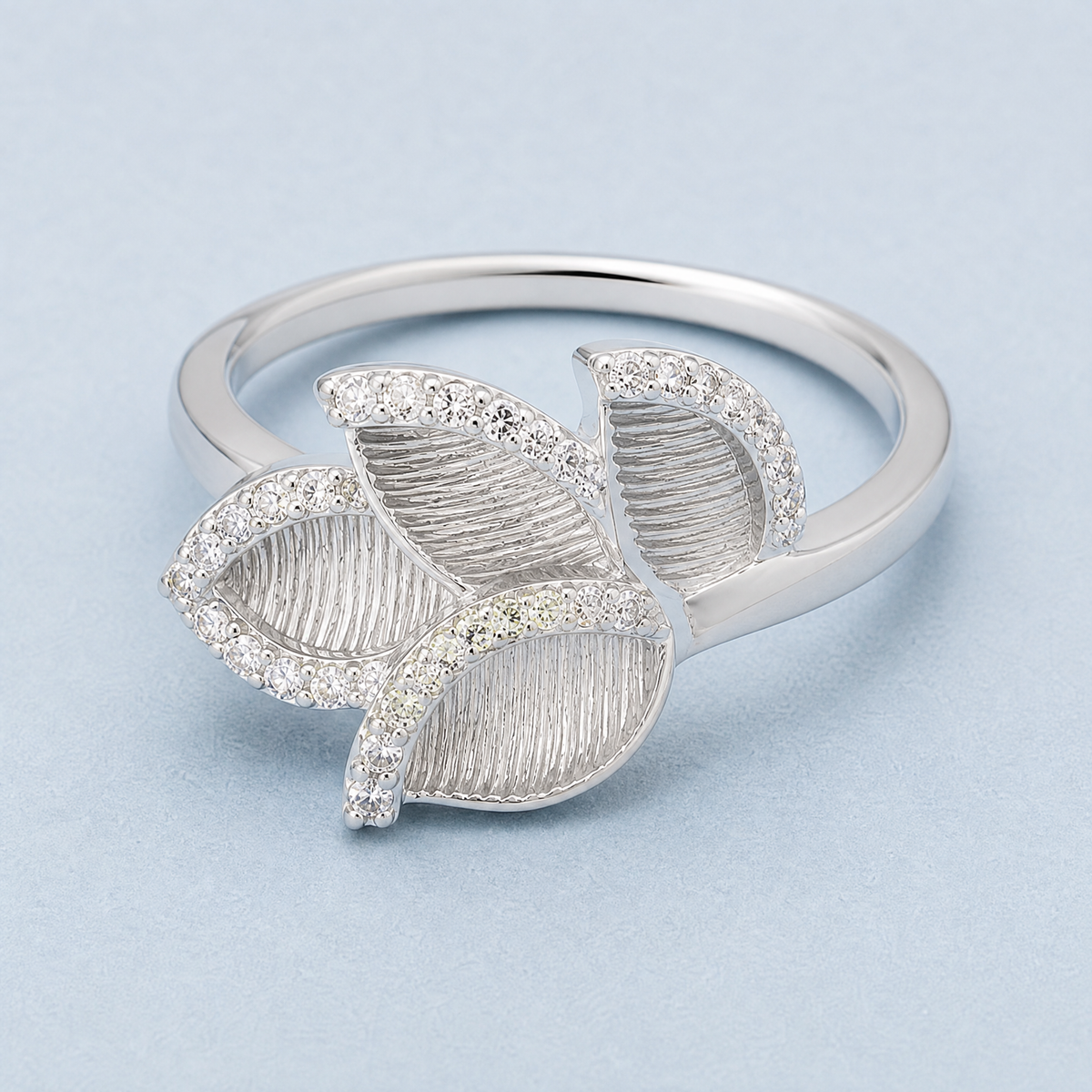 Leaf Cluster Pavé Ring in 925 sterling silver, front view