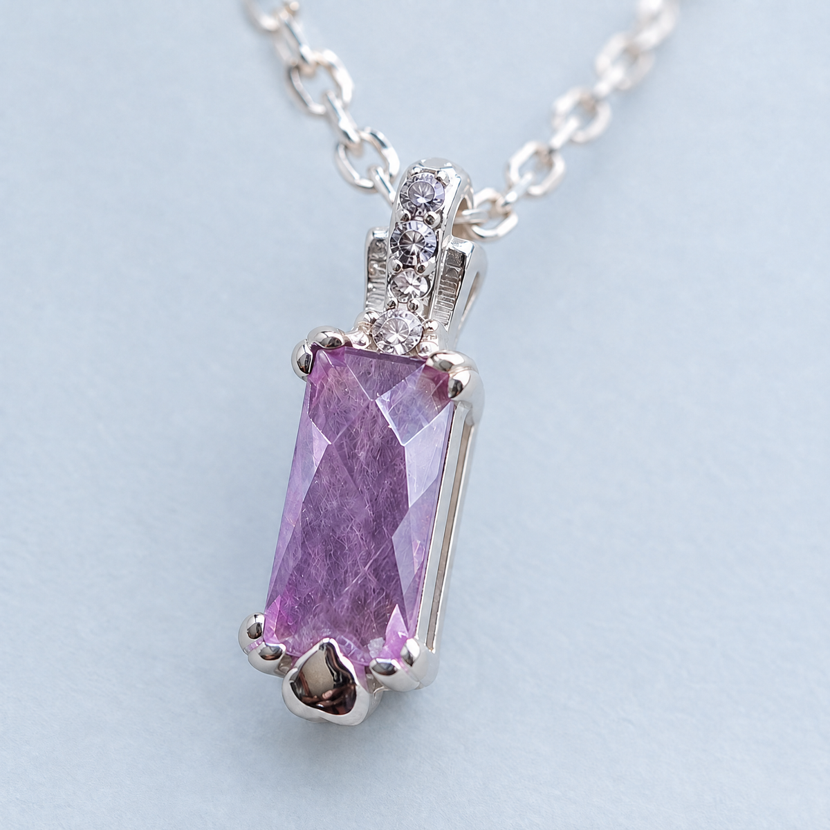 Lavender Rectangle Pendant Necklace in 925 sterling silver, close-up of the pendant